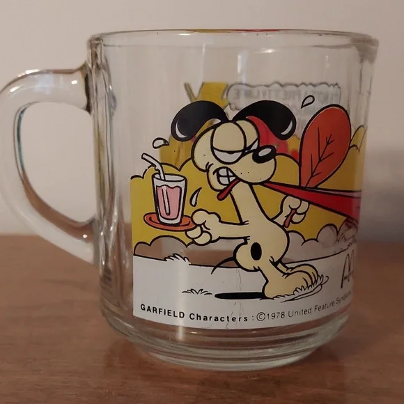 Vtg.1978 Garfield McDonald's Glass Mugs - Picture 7 of 16